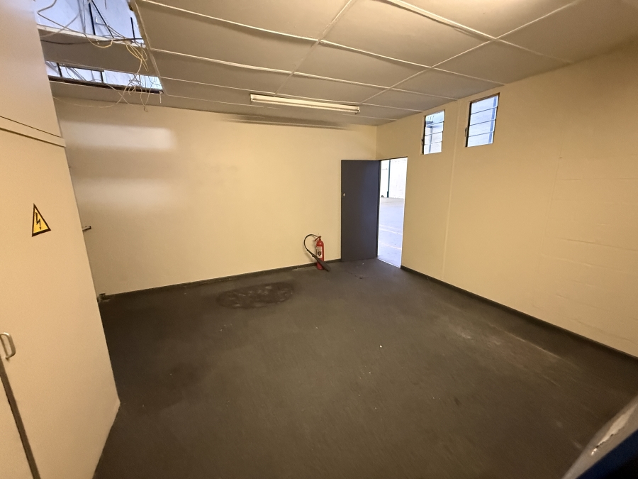To Let Commercial Property for Rent in Bellville South Western Cape